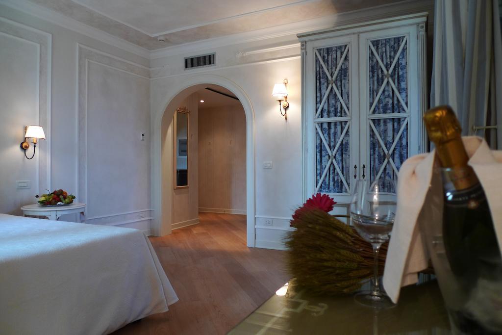 Chervò Golf Hotel Spa, Resort&Apartment San Vigilio Pozzolengo Esterno foto