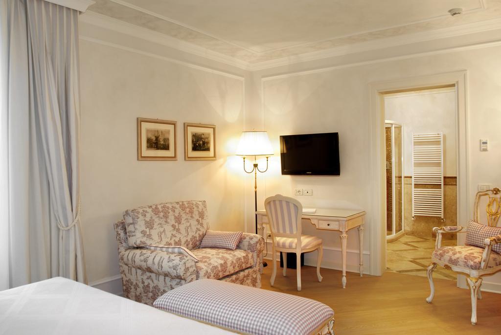 Chervò Golf Hotel Spa, Resort&Apartment San Vigilio Pozzolengo Esterno foto