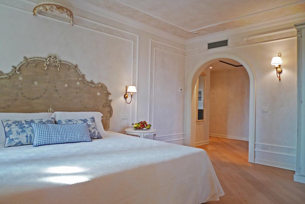 Chervò Golf Hotel Spa, Resort&Apartment San Vigilio Pozzolengo Esterno foto